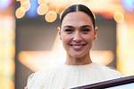 Unveiling Gal Gadot's Net Worth: Discover the Astounding Figures
