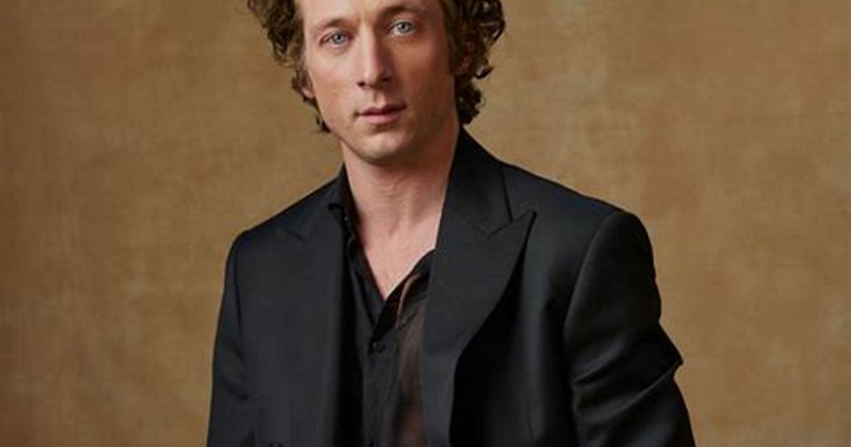 Unveiling Jeremy Allen White's Weight: the Complete Guide