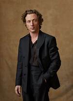 Unveiling Jeremy Allen White's Weight: the Complete Guide