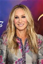 Unveiling Sarah Jessica Parker's Height: Surprising Insights Revealed