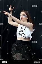 Unveiling the Age of Lauren Mayberry: a Journey Through Time