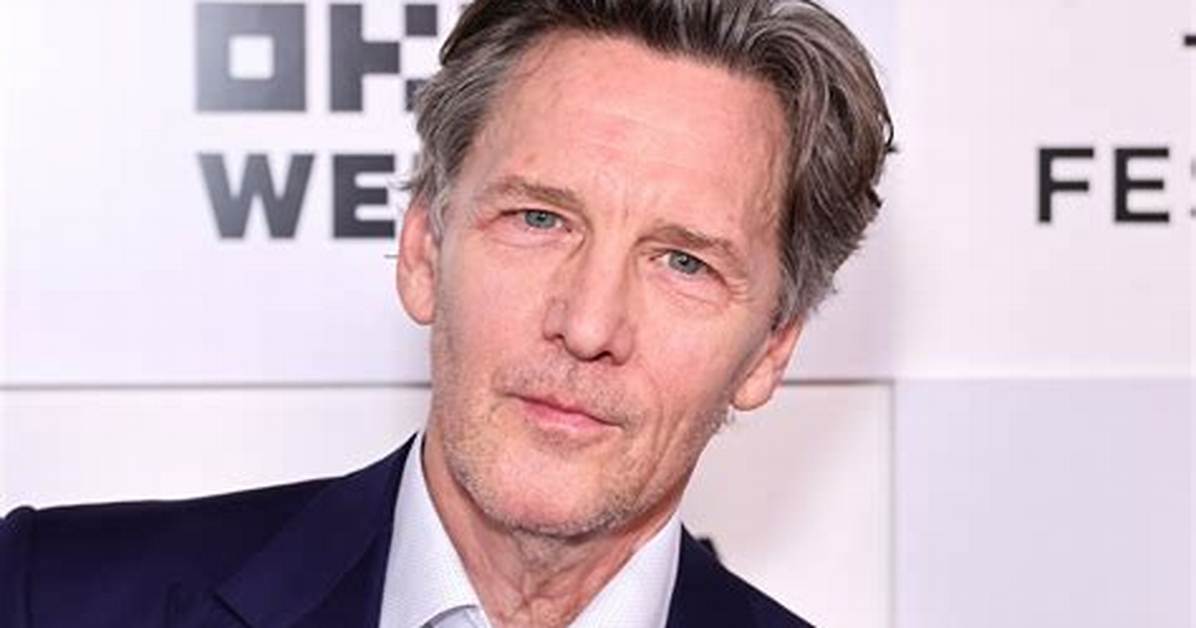 Where Does Andrew Mccarthy Live Now Does Andrew