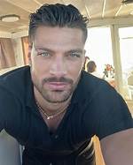 Who Is Simone Susinna Wife? His Gay Rumors and Sexuality Explained