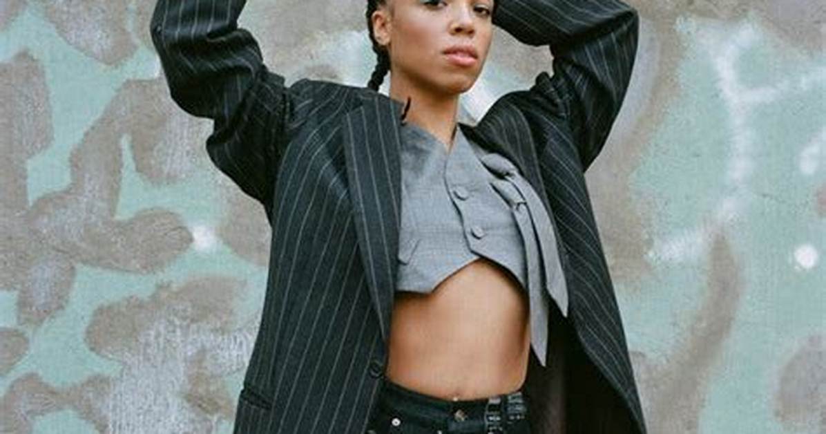 Zsela Thompson ·